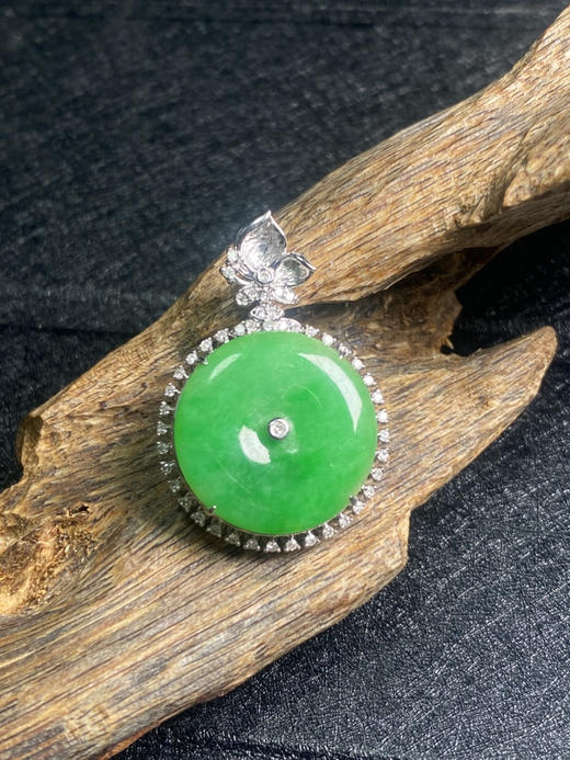 【FC0022】18K金镶嵌翡翠阳绿平安扣吊坠 款式精致 色阳完美 商品图0