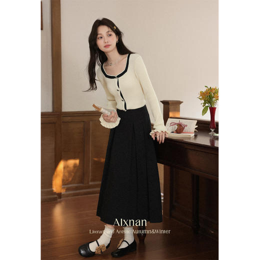 鹿向南「绵绵甜巧」杏色修身针织衫女早秋显瘦撞色高级感长袖上衣L56731 商品图2