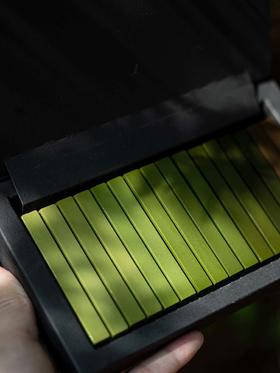 ISOCHOC/抹茶渐变礼盒（16条）