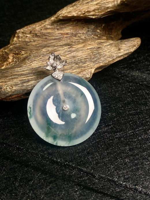 【FC0004】18K金镶嵌翡翠平安扣吊坠 冰润通透  飘花灵动 刚性十足 商品图1