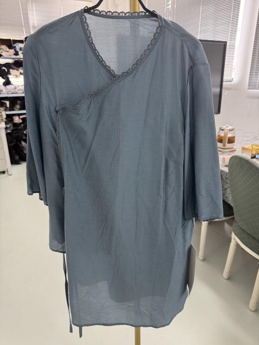 链接2【花粉群内专享】样衣2XL分享，面料佳版型好，小衫、套头衫、长袖、吊带裙、新中式旗袍、连衣裙、背心、长裤、中裤、羊毛大衣【适合胸围在100-112左右的，体重在150-165左右的】 商品图4