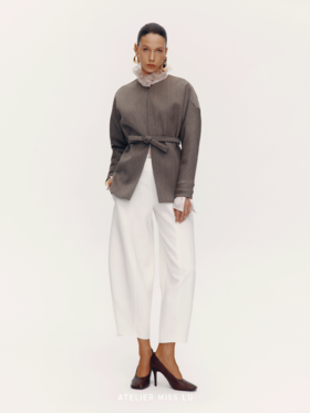 【海德堡余温】圆弧廓形袖绵羊毛造型腰带外套