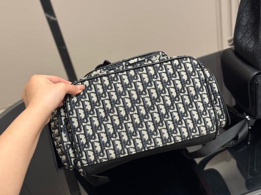 D072434户外休闲旅行舒适大容量双肩背包男女同款 商品图14