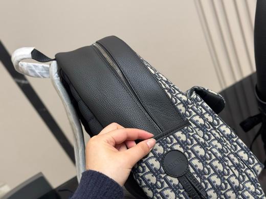 D072431大容量满印老花双肩背包男女同款 商品图11