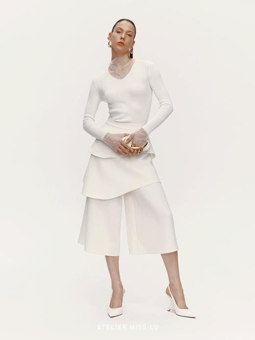 【清晨微光】珍珠点缀纱纱拼接针织上衣 商品图2