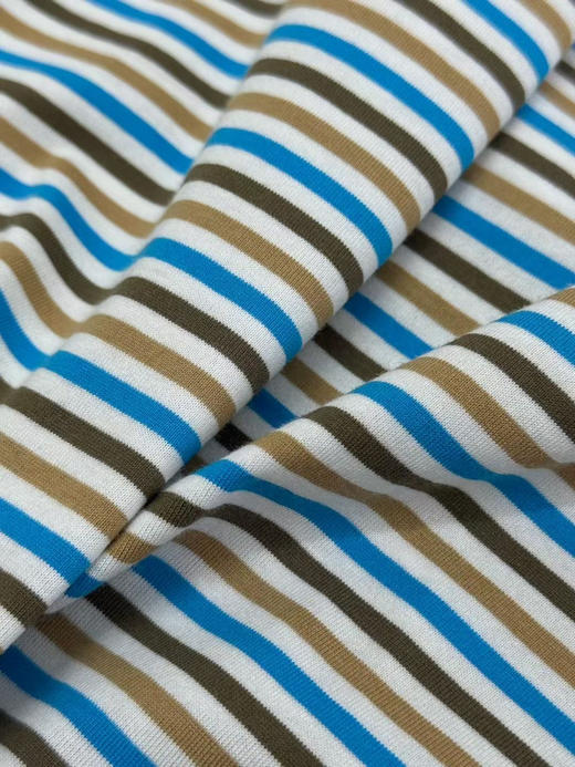 条纹圆领衫。自己备注号码颜色。  蓝条。红条 商品图8