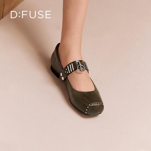 Dfuse迪芙斯2025秋季新款一字带心形扣单鞋方头铆钉玛丽珍鞋芭蕾鞋DFD3111030 商品图3