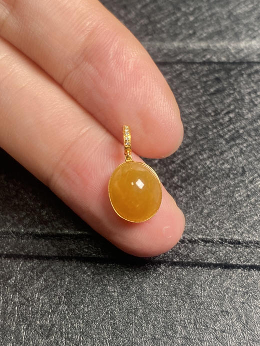 【FC0018】18K金镶嵌翡翠黄翡蛋面小提溜 色泽浓艳 完美 商品图3