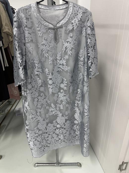 链接1【花粉群内专享】样衣2XL分享，面料佳版型好，小衫、套头衫、长袖、吊带裙、新中式旗袍、连衣裙、背心、长裤、中裤、羊毛大衣【适合胸围在100-112左右的，体重在150-165左右的】 商品图2