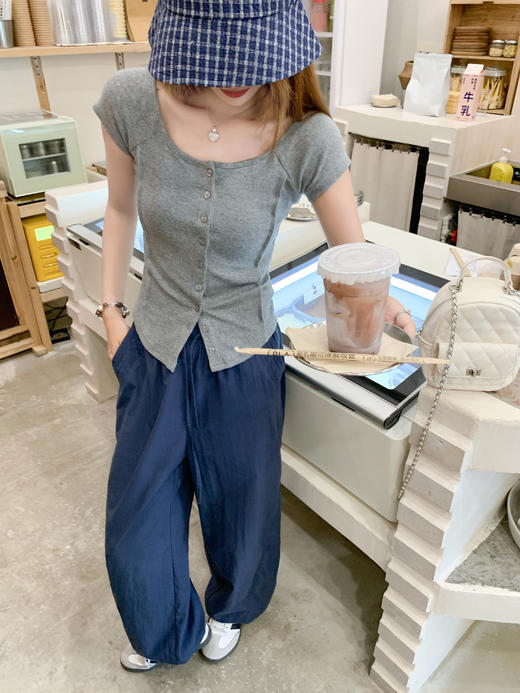 【110元任选2件】最后一波现货！ 灰色正肩短袖T 商品图1