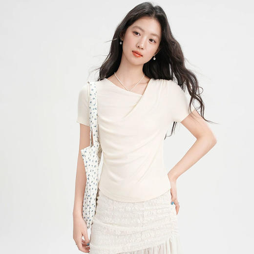 韩系不规则荡领露肩短袖T恤1689 显瘦气质上衣 夏季百搭 商品图6