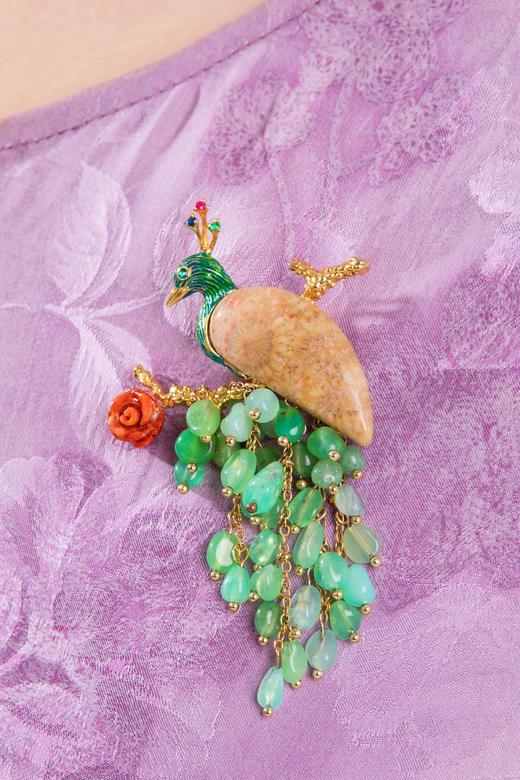 一周发货，带证书【天然材质  孔雀胸针】珊瑚玉、澳洲玉、海绵珊瑚~胸前的一抹灵动点缀~尺寸大小86mm*44mm 商品图10