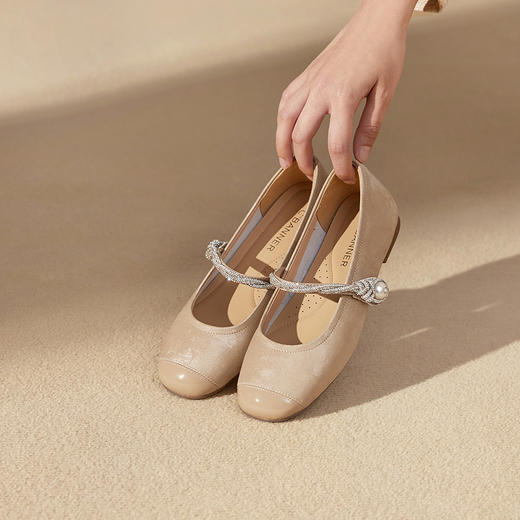 2楼千百度 25年春季新品 玛丽珍鞋 A25125205 商品图4