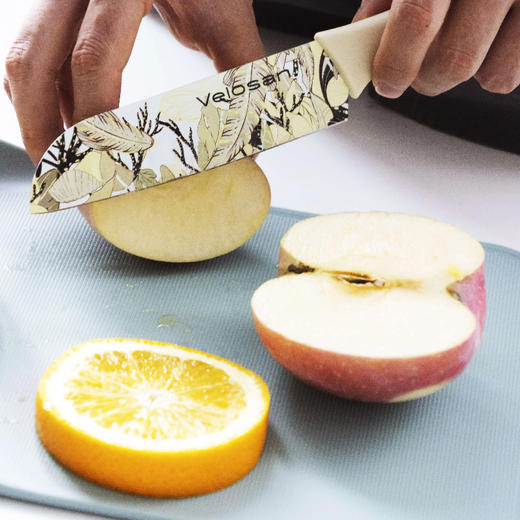 温仑山Velosan 巴利水果刀5寸 3Cr13不锈钢材，刀口锋利，硬度高耐腐蚀；自带镂空刀套，通风沥水便于收纳；人体工学设计，舒适省力 商品图1