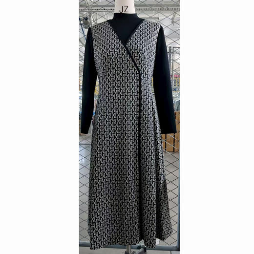 戴布拉芬连衣裙L28C522K 商品图2