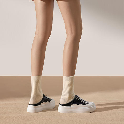 2楼千百度 25年夏季新品 包头拖 A25212176 商品图2