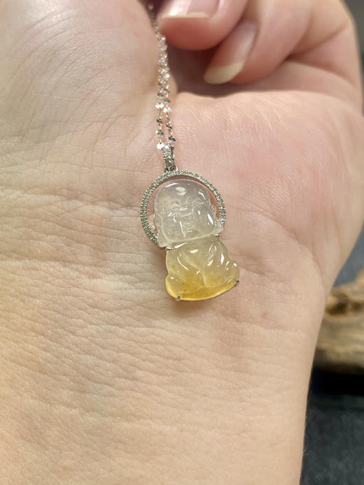 【FC0033】18K金镶嵌翡翠冰黄小沙弥佛吊坠  冰润通透 色泽亮丽 商品图3