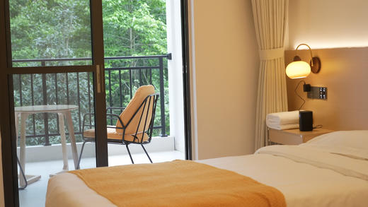 【彭州·579号院】10房温泉私汤院子，团建优选 / 可单房预定，临溪耍水，白鹿音乐小镇上的雅致清新小院zj 商品图2