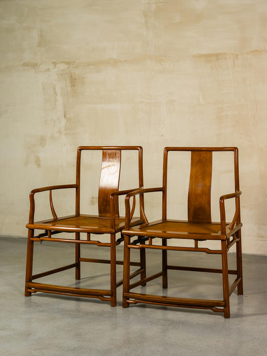 清	黄花梨扇面形南官帽椅（一对） 商品图2