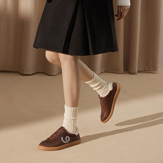 2楼千百度 25年春季新品 时尚休闲鞋 A25144677 商品图2