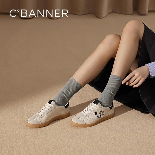 2楼千百度 25年春季新品 时尚休闲鞋 A25144677 商品图0