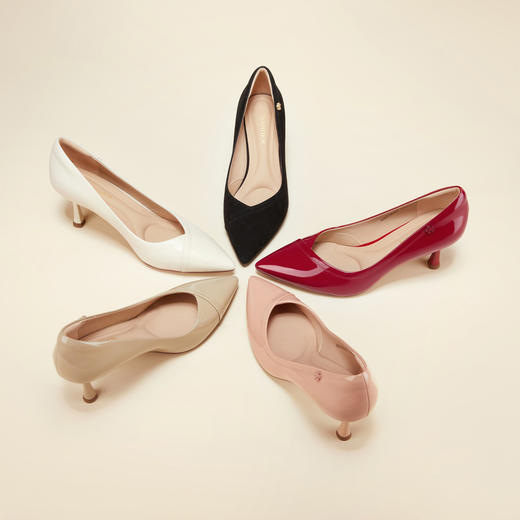 2楼千百度 24年春新品 浅口单鞋 商品图1