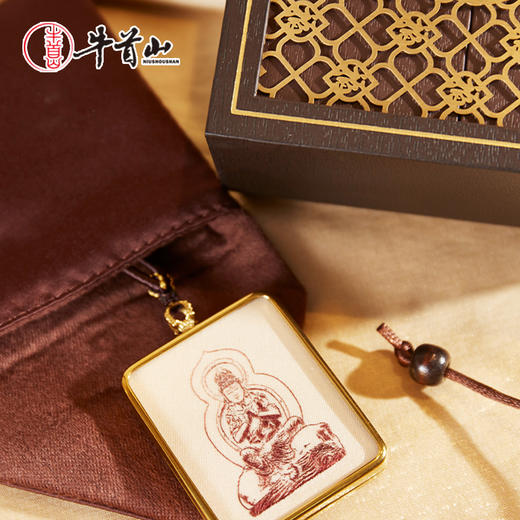 牛首山文创牛守万福·生肖系列苏绣吊坠中国风高级挂件节日礼物 商品图2