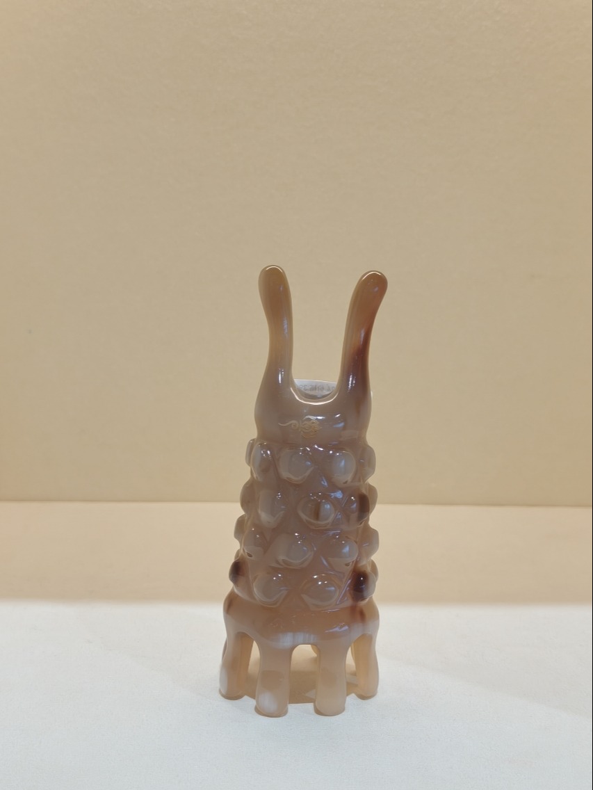 钻石鼻刮洗头梳