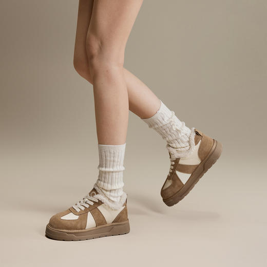 2楼千百度 24年冬季新品 德训鞋 A24729009 商品图2