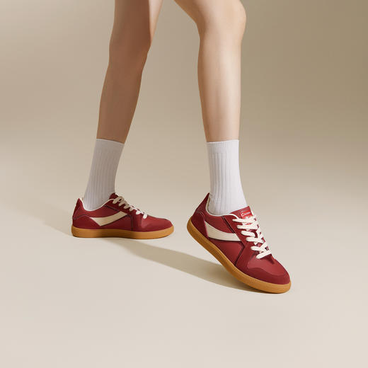 2楼千百度 24年秋季新品 时尚休闲鞋 A25124462 商品图3