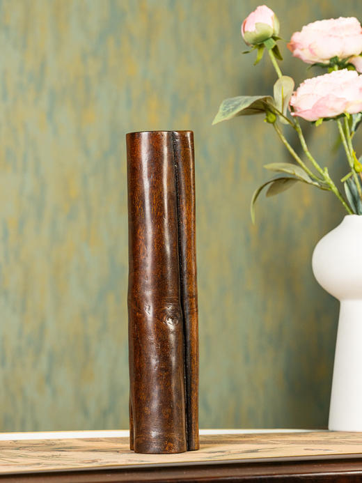 清	桂皮阴刻罗汉诗文书卷式镇纸 商品图1