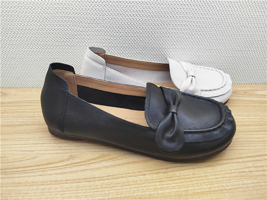豪行23130133真皮休闲平跟女鞋单鞋皮鞋 商品图2