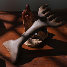 艾香鲲麒刮痧梳