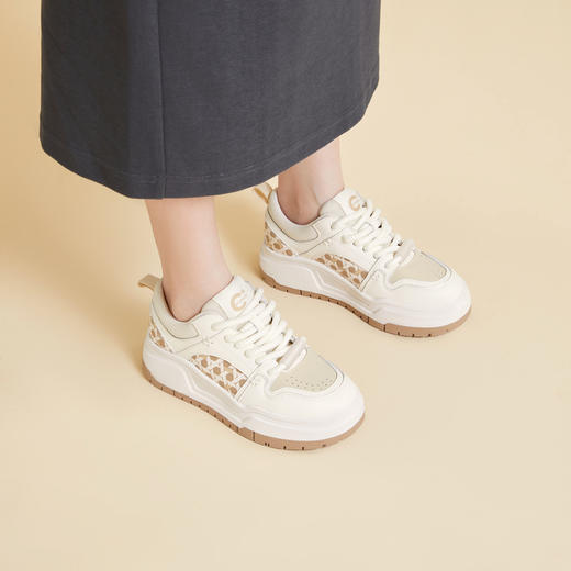 2楼千百度 24年春季新品 休闲板鞋 商品图2