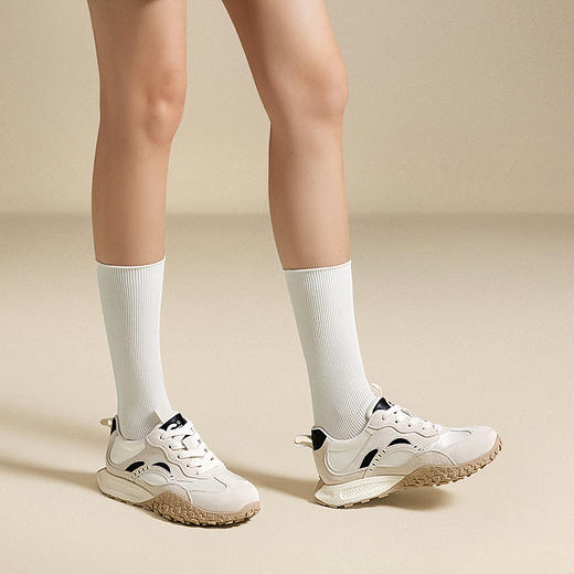 2楼千百度 25年秋季新品 德训鞋 A25405101 商品图2