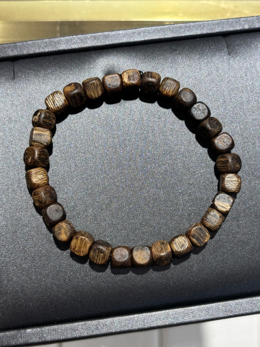 【沉香溯源】棋楠5mm方珠手串 BCQN367 （特殊商品请在收货之后48小时内申请退换货，过期不予处理！！！） 商品图4