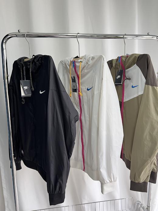 NK得物同渠道三色户外休闲撞色夹克外套 商品图1