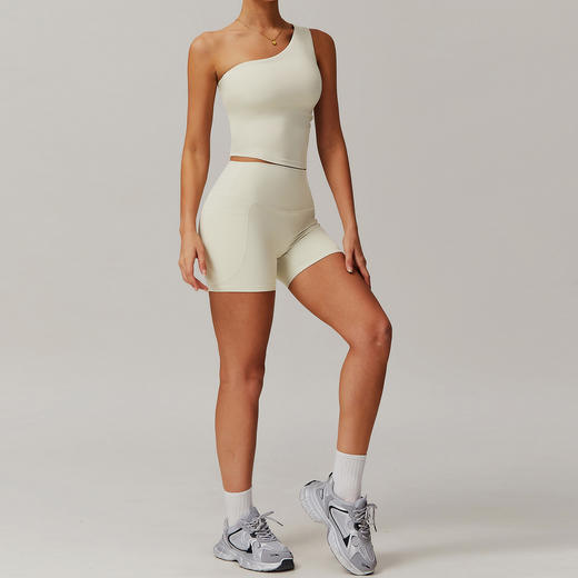 跃牌【轻匀系列】2025新款云感斜单肩收腰瑜伽背心速干运动塑形内衣跑步健身背心女WX6058 商品图1