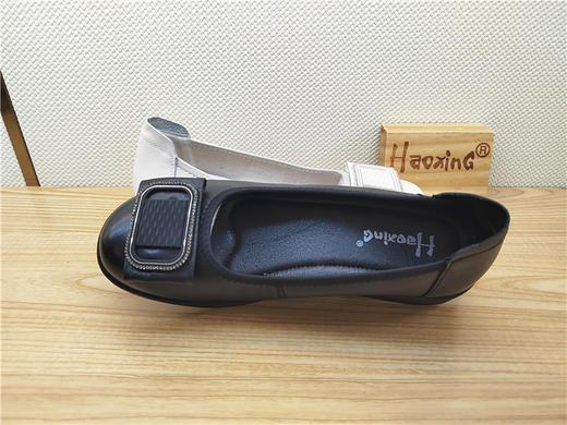 豪行春季新款23194531真皮牛皮浅口休闲低跟女鞋 商品图1