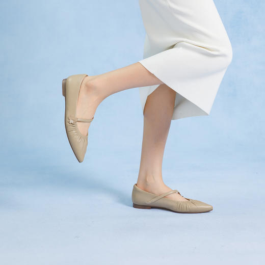 2楼千百度 24年秋季新品 玛丽珍鞋 A24482207 商品图2