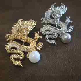 游龙戏珠胸针