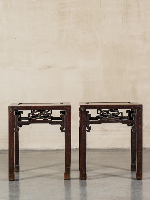 清	红木如意纹卡子花四面平方凳（一对） 商品图1