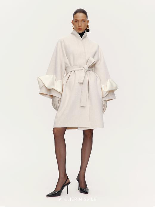 【日光神女】立体花苞袖拼接绵羊毛双面呢大衣 商品图3