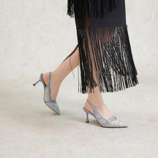 2楼千百度 24年夏季新品 时装凉鞋 A24257792 商品图4