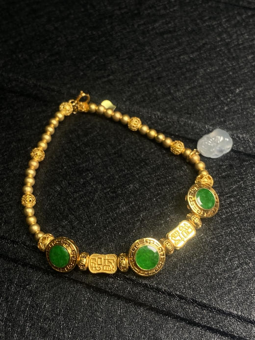 【FC0027】18K金镶嵌翡翠阳绿手链  款式精美时尚 整体18K金 搭配冰种貔貅小提溜 商品图3