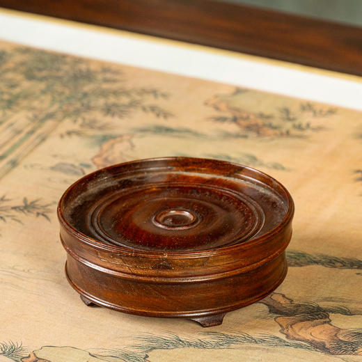 清	红木整挖弦纹圆形器座 商品图3