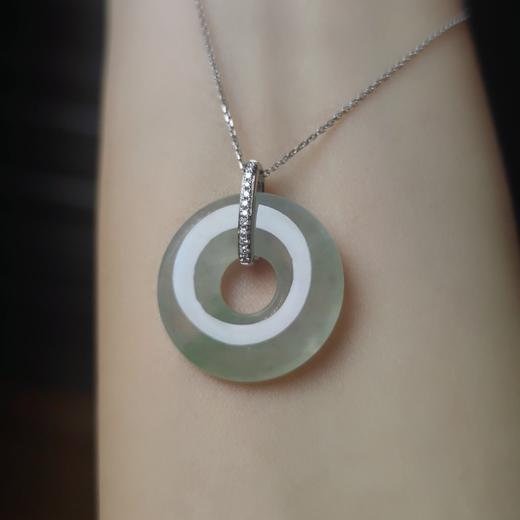 【明媚】18K金镶嵌翡翠平安扣 商品图7