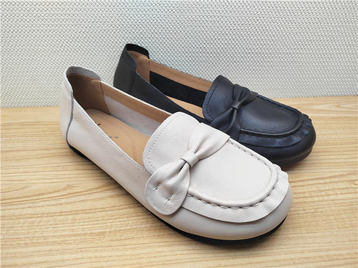豪行23130133真皮休闲平跟女鞋单鞋皮鞋 商品图0