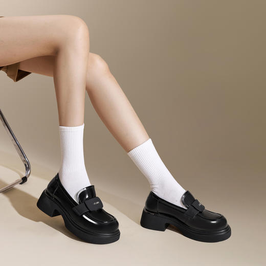 2楼千百度 24年秋季新品 乐福鞋 A24451579 商品图4