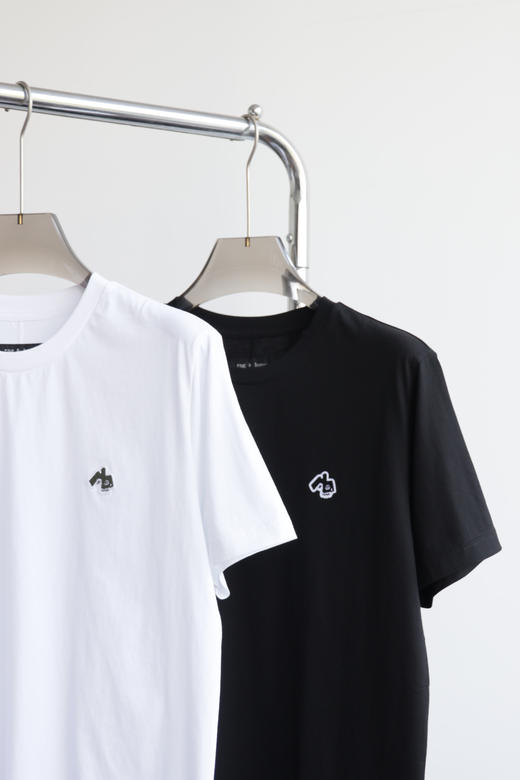 纽约新贵 R@G &B0NE 小标丝光圆领短袖 TX554 商品图4